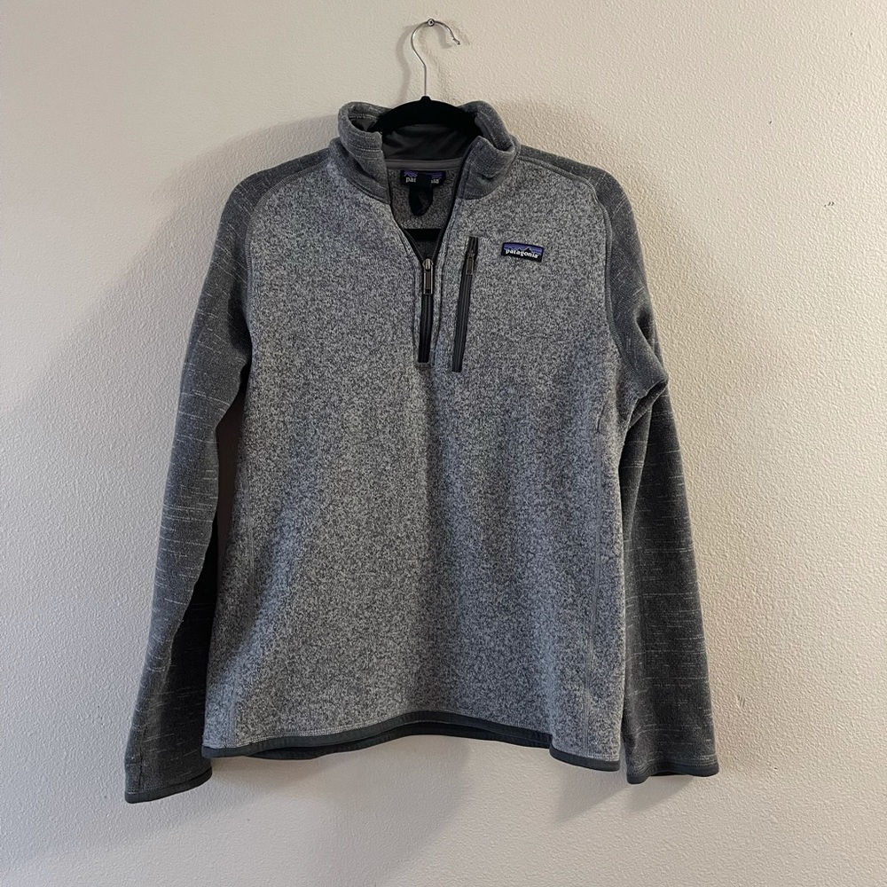 Patagonia Men’s Sweater Size Medium